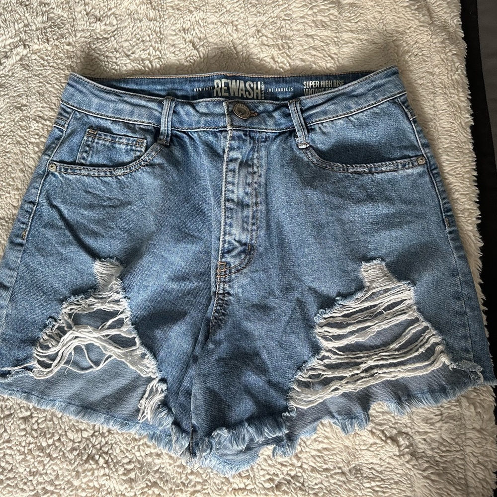 Rewash Women's Light Blue Ripped Jean Shorts